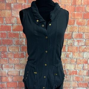 Caché‎ Snap Front Knit Vest